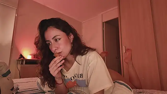 juanasnz99 online show from November 24, 4:56 am