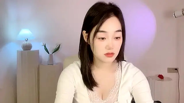 Snapshot of cloud8822 chatting on January 18, 2:23 pm cloud8822 online show from January 18, 2:23 pm