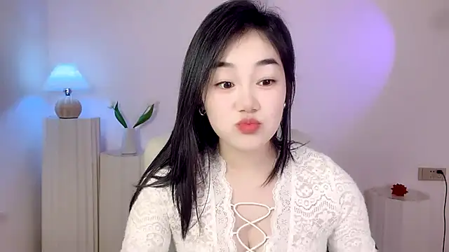 Snapshot of cloud8822 chatting on February 19, 2:23 pm cloud8822 online show from February 19, 2:23 pm