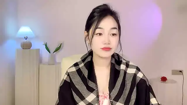 Snapshot of cloud8822 chatting on February 20, 2:13 pm cloud8822 online show from February 20, 2:13 pm