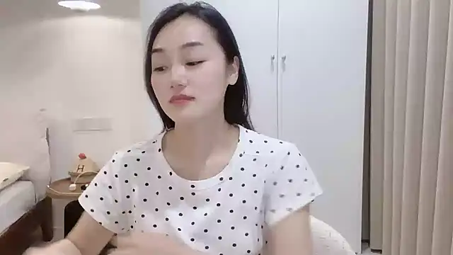 cloud8822 online show from July 14, 2:56 pm