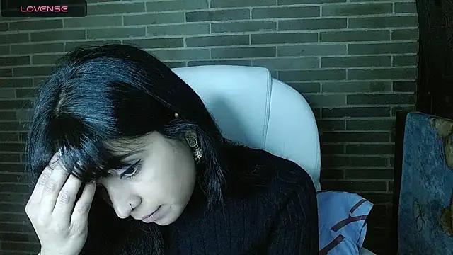 helenacyruss online show from January 11, 11:54 pm