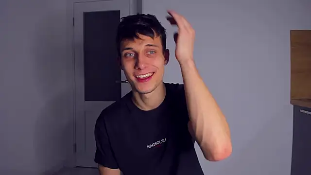 Kent Ross online show from November 23, 9:36 pm