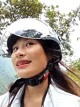 trieungoclnt online show from October 17, 5:10 am