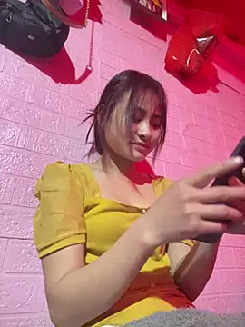 trieungoclnt online show from March 12, 4:24 pm