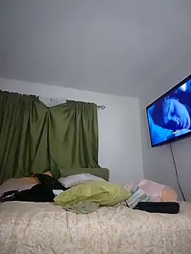 JooveyRose online show from September 26, 1:48 pm