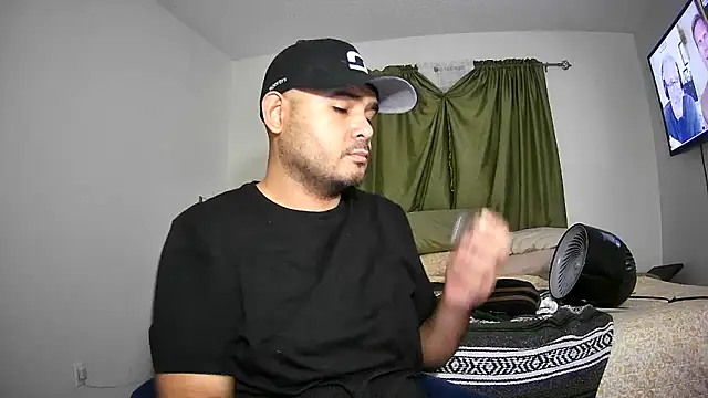 JooveyRose online show from October 7, 5:37 am