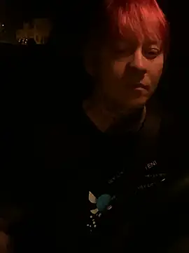 poussichienne online show from July 13, 2:14 am