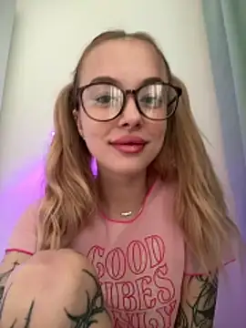 enjoy my beauty online show from March 8, 7:01 am