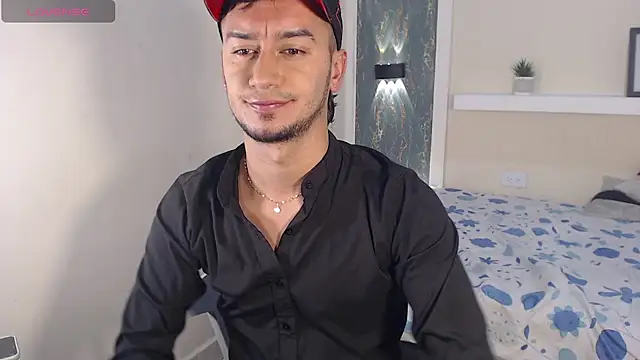 Snapshot of Kevin_Torres chatting on September 30, 1:54 am Kevin Torres online show from September 30, 1:54 am