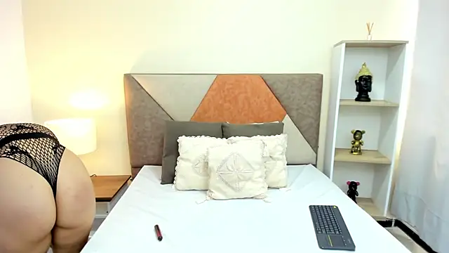 JennaCollins149 online show from December 19, 4:24 pm