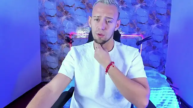 Damon Bakert online show from June 22, 2:36 pm