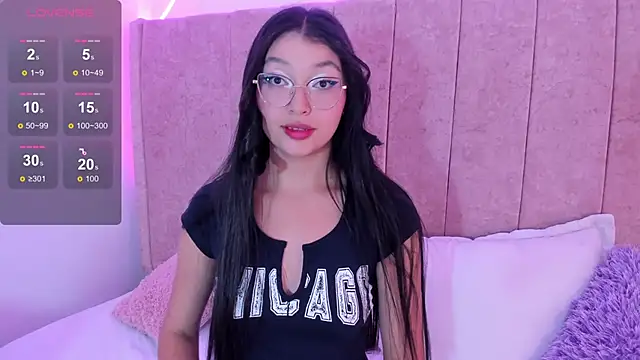 Snapshot of kaoriii_ chatting on February 6, 3:20 pm kaoriii online show from February 6, 3:20 pm