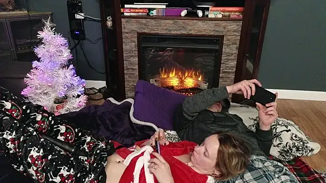 sexygamermomma online show from December 23, 5:39 am