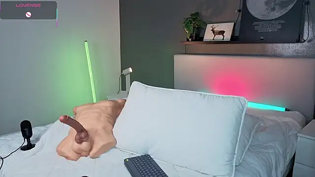 Snapshot of Ken-boy_ chatting on October 25, 12:02 pm Ken-boy  online show from October 25, 12:02 pm