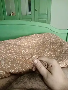 Snapshot of BennoSingle chatting on September 9, 5:56 pm BennoSingle online show from September 9, 5:56 pm