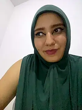 Snapshot of hannahayat chatting on December 2, 4:42 am hannahayat online show from December 2, 4:42 am
