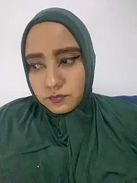 Snapshot of hannahayat chatting on December 3, 10:51 pm hannahayat online show from December 3, 10:51 pm