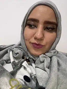 Snapshot of hannahayat chatting on December 8, 4:18 pm hannahayat online show from December 8, 4:18 pm