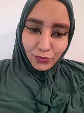 Snapshot of hannahayat chatting on December 20, 3:53 pm hannahayat online show from December 20, 3:53 pm