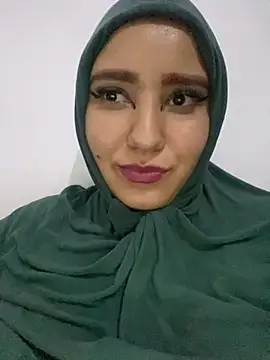 Snapshot of hannahayat chatting on December 29, 1:34 am hannahayat online show from December 29, 1:34 am