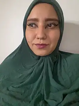 Snapshot of hannahayat chatting on January 3, 9:05 pm hannahayat online show from January 3, 9:05 pm