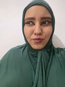 Snapshot of hannahayat chatting on January 4, 12:16 pm hannahayat online show from January 4, 12:16 pm