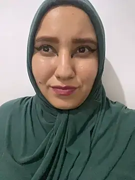 Snapshot of hannahayat chatting on January 5, 3:32 am hannahayat online show from January 5, 3:32 am