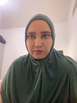 Snapshot of hannahayat chatting on January 5, 9:03 pm hannahayat online show from January 5, 9:03 pm