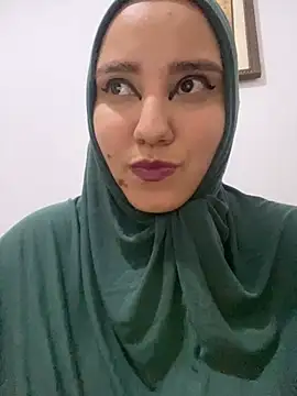 Snapshot of hannahayat chatting on January 16, 8:46 pm hannahayat online show from January 16, 8:46 pm