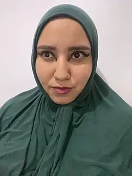 Snapshot of hannahayat chatting on January 18, 11:00 pm hannahayat online show from January 18, 11:00 pm