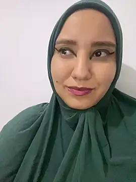 Snapshot of hannahayat chatting on January 25, 9:46 pm hannahayat online show from January 25, 9:46 pm