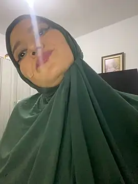 Snapshot of hannahayat chatting on February 10, 2:08 am hannahayat online show from February 10, 2:08 am