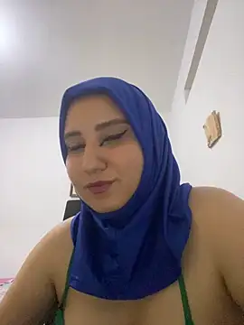 Snapshot of hannahayat chatting on March 22, 10:59 pm hannahayat online show from March 22, 10:59 pm