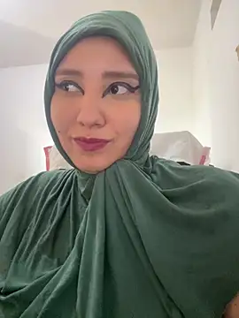 hannahayat online show from September 25, 3:05 pm