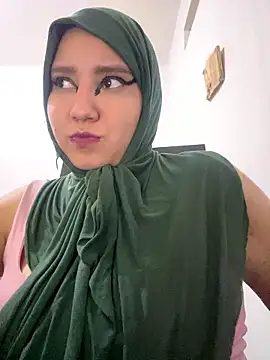 hannahayat online show from March 23, 9:19 pm