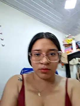 -VICKKY online show from July 15, 7:41 pm