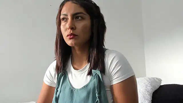 sofiaparker8 online show from February 12, 9:11 pm