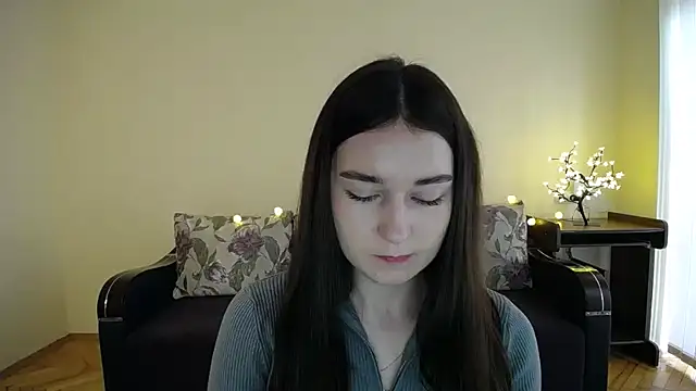 Pretty shy online show from January 31, 9:27 am