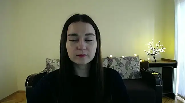 Pretty shy online show from February 1, 9:00 am