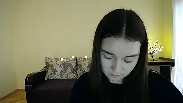 Pretty shy online show from February 4, 12:00 pm