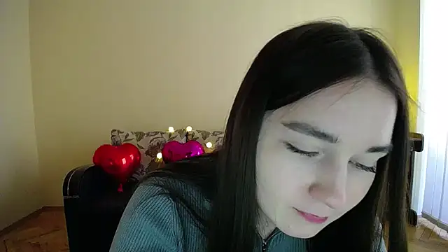 Pretty shy online show from March 19, 1:51 pm