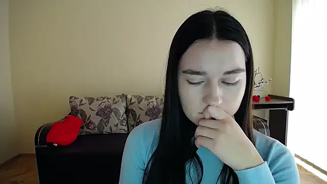 Pretty shy online show from November 9, 9:18 am