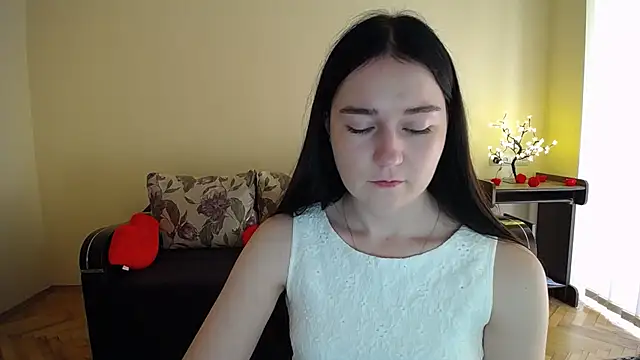 Pretty shy online show from June 11, 8:56 am