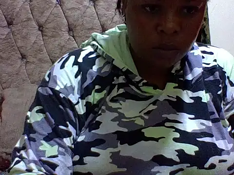 Snapshot of zoey10 chatting on December 1, 5:29 pm zoey10 online show from December 1, 5:29 pm