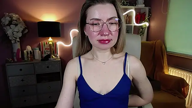 Mia Tasty online show from February 21, 11:22 am