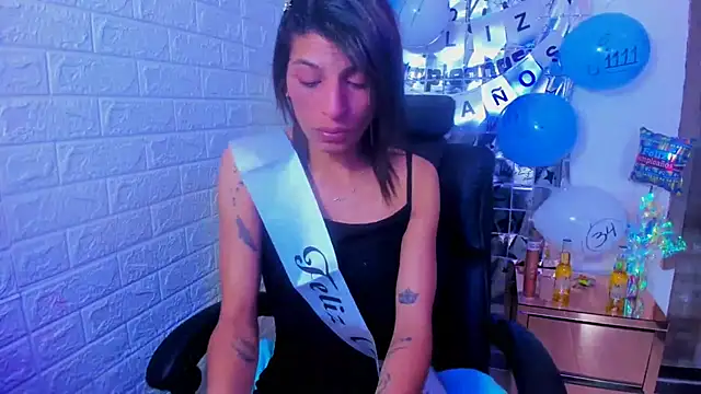 ImCrazzy online show from October 28, 2:53 pm