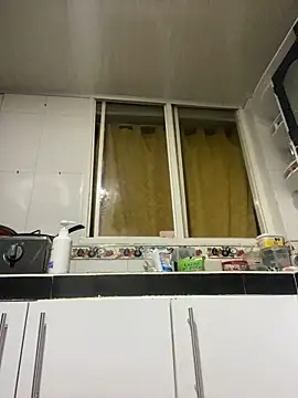 Emiily lee online show from March 8, 9:28 am