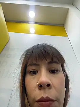 iriiina veneno online show from November 20, 10:42 pm