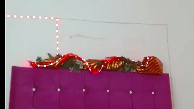 chantalsemenova1 online show from December 20, 7:50 pm